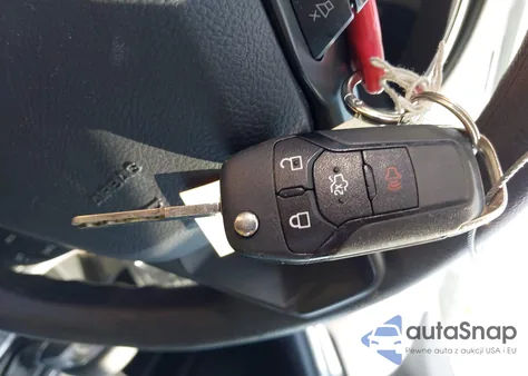 2013 Ford Fusion Se z USA, uszkodzony, nr VIN 3FA6P0H77DR359039